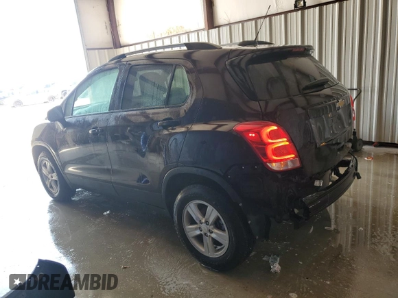 2022 Chevrolet Trax LT with VIN KL7CJPSM4NB535649, listed as a Copart auction lot 70850854 with 45,908 mi miles and Clean title. Bid and sale history available at DreamBid. Image 2.