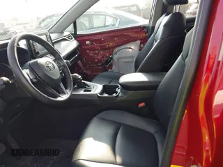 2021 Toyota RAV4 XLE Premium with VIN 2T3A1RFV6MW151550, listed as a IAAI auction lot 42764775 with 41,377 mi miles and . Bid and sale history available at DreamBid. Image 5.