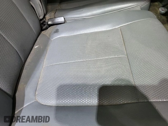 2013 Ford F-250 XL with VIN 1FT7W2B65DEB22128, listed as a IAAI auction lot 42088344 with 178,537 mi miles and . Bid and sale history available at DreamBid. Image 1.