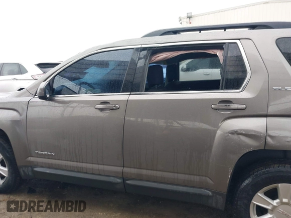 2011 GMC Terrain SLE-2 with VIN 2CTFLTEC9B6341126, listed as a IAAI auction lot 41441206 with 166,396 mi miles. Bid and sale history available at carsss.com. Image 14.