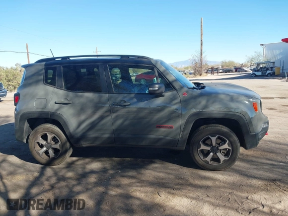 2021 Jeep Renegade Trailhawk z VIN ZACNJDC19MPN25411, wystawiony jako IAAI lot #41398000 z przebiegiem 45 678 mil mil oraz . Historia ofert i sprzedaży dostępna na DreamBid. Obrazek 13.