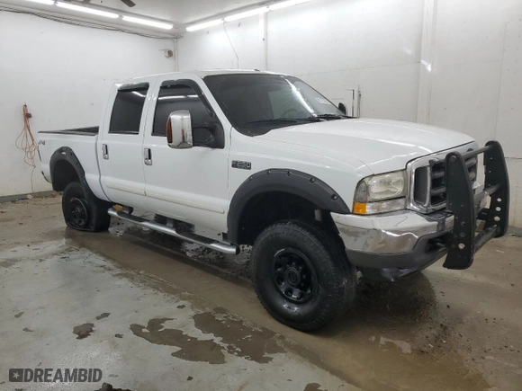 2003 Ford Super Duty F-250 XL with VIN 1FTNW21L43ED61246, listed as a Copart auction lot 89172355 with 174,011 mi miles and Salvage Title. Bid and sale history available at carsss.com. Image 4.