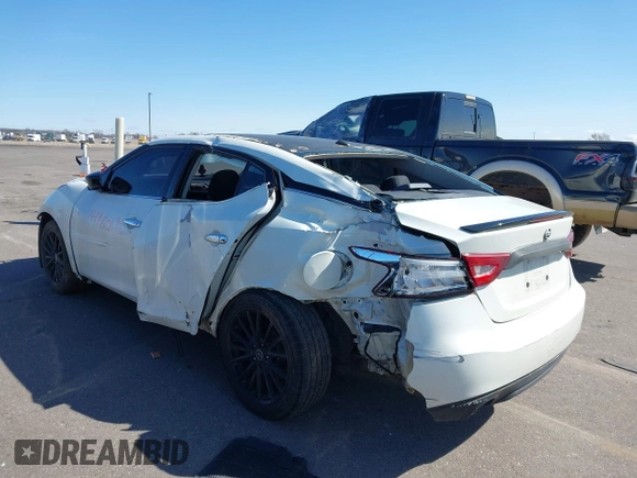2018 Nissan Maxima SR with VIN 1N4AA6AP7JC407982, listed as a IAAI auction lot 41960196 with 63,969 mi miles. Bid and sale history available at carsss.com. Image 3.