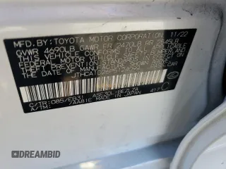 2023 Lexus IS 300 z VIN JTHCA1D26P5124099, wystawiony jako Copart lot #61334514 z przebiegiem 11 524 mil mil oraz Szkoda całkowita • Salvage title. Historia ofert i sprzedaży dostępna na DreamBid. Obrazek 12.