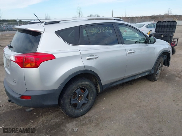 2014 Toyota RAV4 LE with VIN JTMBFREVXED062425, listed as a IAAI auction lot 41602971 with 180,960 mi miles. Bid and sale history available at carsss.com. Image 4.