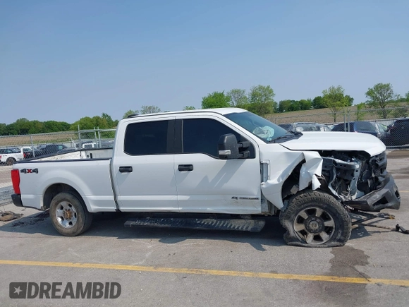 2020 Ford F-250 XL z VIN 1FT7W2BTXLED61937, wystawiony jako IAAI lot #42377818 z przebiegiem Nie podano mil oraz . Historia ofert i sprzedaży dostępna na DreamBid. Obrazek 14.