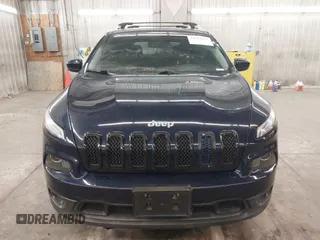 2014 Jeep Cherokee Latitude with VIN 1C4PJMCS9EW190255, listed as a IAAI auction lot 41956155 with 220,265 mi miles. Bid and sale history available at carsss.com. Image 12.