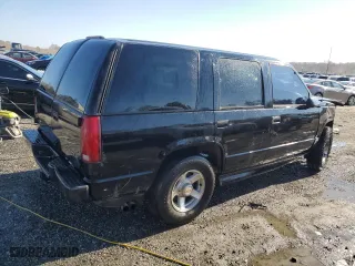 2000 Chevrolet Tahoe Limited with VIN 1GNEC13R5YR162203, listed as a Copart auction lot 83199854 with 347,572 mi miles and Salvage Title. Bid and sale history available at carsss.com. Image 3.