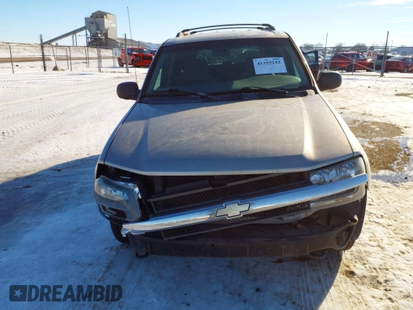 2003 Chevrolet TrailBlazer LS with VIN 1GNDT13SX32136311, listed as a IAAI auction lot 41355242 with 133,817 mi miles. Bid and sale history available at carsss.com. Image 13.