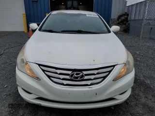 2011 Hyundai Sonata GLS z VIN 5NPEB4AC6BH217624, wystawiony jako Copart lot #57417915 z przebiegiem 210 488 mil mil oraz Czysty tytuł • Clean title. Historia ofert i sprzedaży dostępna na DreamBid. Obrazek 5.