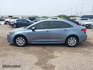 2020 Toyota Corolla LE with VIN JTDEPRAE9LJ115291, listed as a IAAI auction lot 41891753 with 38,665 mi miles. Bid and sale history available at carsss.com. Image 14.