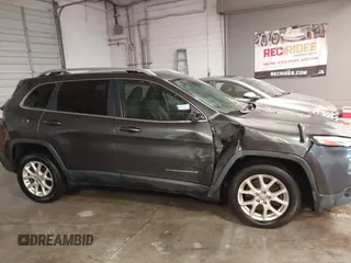 2016 Jeep Cherokee Altitude z VIN 1C4PJLCB0GW338970, wystawiony jako IAAI lot #41559196 z przebiegiem 129 366 mil mil oraz . Historia ofert i sprzedaży dostępna na DreamBid. Obrazek 13.