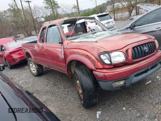 2001 Toyota Tacoma z VIN 5TEWN72N61Z805046, wystawiony jako IAAI lot #41853520 z przebiegiem 353 336 mil mil oraz . Historia ofert i sprzedaży dostępna na DreamBid. Obrazek 1.