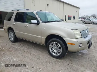 2007 Mercury Mountaineer Premier with VIN 4M2EU38E77UJ06759, listed as a IAAI auction lot 41801817 with 203,229 mi miles. Bid and sale history available at carsss.com. Image 1.