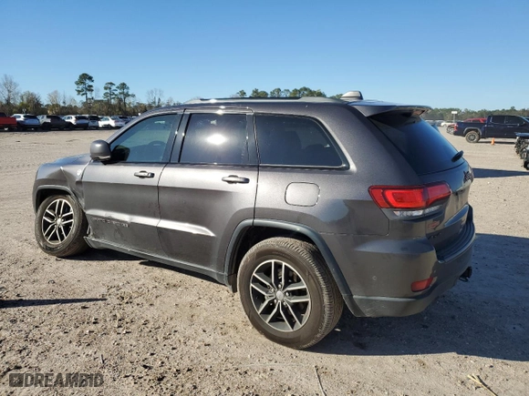 2018 Jeep Grand Cherokee Trailhawk with VIN 1C4RJFLT5JC433326, listed as a Copart auction lot 41622585 with NaN miles and Salvage Title. Bid and sale history available at carsss.com. Image 2.