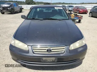 2001 Toyota Camry CE z VIN 4T1BG22K61U780042, wystawiony jako Copart lot #58605455 z przebiegiem 163 833 mil mil oraz Szkoda całkowita • Salvage title. Historia ofert i sprzedaży dostępna na DreamBid. Obrazek 5.