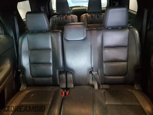 2012 Ford Explorer XLT z VIN 1FMHK8D80CGA35740, wystawiony jako Copart lot #61527445 z przebiegiem 207 614 mil mil oraz Szkoda całkowita • Salvage title. Historia ofert i sprzedaży dostępna na DreamBid. Obrazek 10.