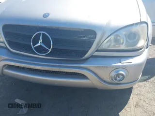 2003 Mercedes-Benz M-Class 3.2L with VIN 4JGAB54E23A383144, listed as a IAAI auction lot 41782124 with 148,084 mi miles. Bid and sale history available at carsss.com. Image 6.