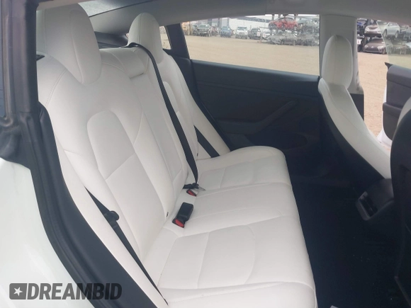 2022 Tesla Model 3 Long Range z VIN 5YJ3E1EB9NF115364, wystawiony jako IAAI lot #41618947 z przebiegiem 58 196 mil mil oraz . Historia ofert i sprzedaży dostępna na DreamBid. Obrazek 8.