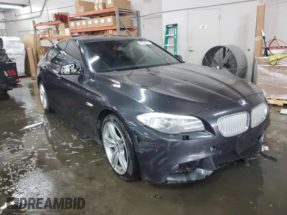 2013 BMW 5 Series 550i xDrive with VIN WBAFU9C59DDY70691, listed as a Copart auction lot 87702305 with 225,677 mi miles and Salvage Title. Bid and sale history available at carsss.com. Image 4.