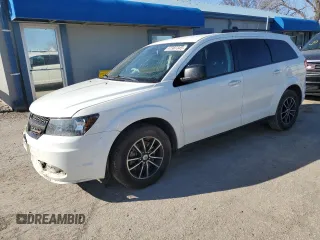 2018 Dodge Journey SE with VIN 3C4PDCAB6JT474429, listed as a Copart auction lot 47387345 with 60,727 mi miles and Salvage Title. Bid and sale history available at DreamBid. Image 1.