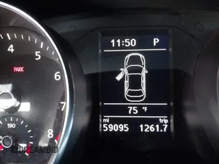2018 Volkswagen Passat 2.0T SE with VIN 1VWBA7A3XJC045113, listed as a IAAI auction lot 41814006 with 59,095 mi miles. Bid and sale history available at carsss.com. Image 15.