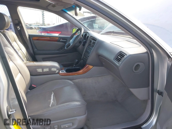 2000 Lexus GS 300 with VIN JT8BD68S1Y0089206, listed as a IAAI auction lot 41895037 with 267,576 mi miles and . Bid and sale history available at DreamBid. Image 5.