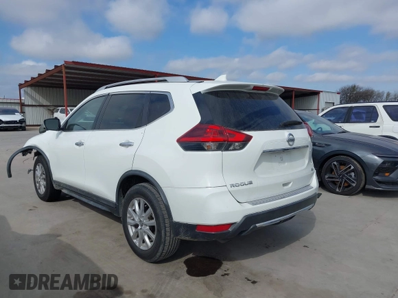 2018 Nissan Rogue SV with VIN KNMAT2MT6JP533085, listed as a IAAI auction lot 41775292 with 72,838 mi miles and . Bid and sale history available at carsss.com. Image 15.