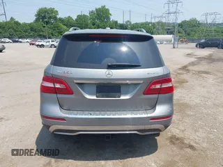 2015 Mercedes-Benz M 350 with VIN 4JGDA5HBXFA592118, listed as a IAAI auction lot 42429105 with 131,705 mi miles and . Bid and sale history available at DreamBid. Image 16.