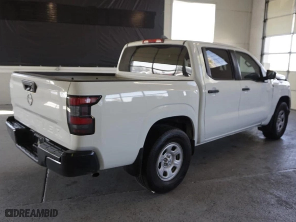 2022 Nissan Frontier S with VIN 1N6ED1EK0NN685862, listed as a Copart auction lot 48057035 with 28,515 mi miles and Salvage Title. Bid and sale history available at carsss.com. Image 3.