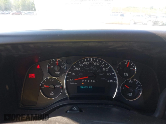 2018 Chevrolet Express Cargo with VIN 1GCWGAFPXJ1174685, listed as a IAAI auction lot 42577588 with 54,673 mi miles and . Bid and sale history available at DreamBid. Image 7.