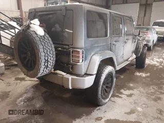 2018 Jeep Wrangler Unlimited Sport S с VIN 1C4BJWDG5JL887756, выставлен на аукционе IAAI как лот 41579075 с пробегом 110 464 миль миль и . История ставок и продаж доступна на DreamBid. Изображение 4.