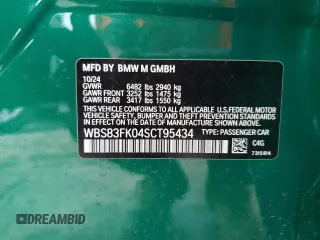 2025 BMW M5 z VIN WBS83FK04SCT95434, wystawiony jako Copart lot #56969865 z przebiegiem Nie podano mil oraz Szkody całkowita. Historia ofert i sprzedaży dostępna na DreamBid. Obrazek 14.