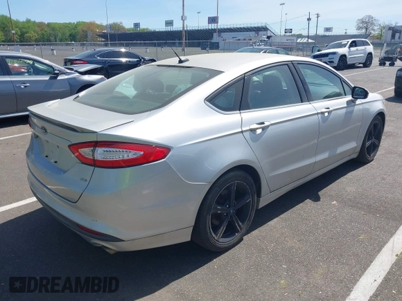 2016 Ford Fusion SE with VIN 3FA6P0H77GR125519, listed as a IAAI auction lot 42151384 with 248,933 mi miles and . Bid and sale history available at carsss.com. Image 6.