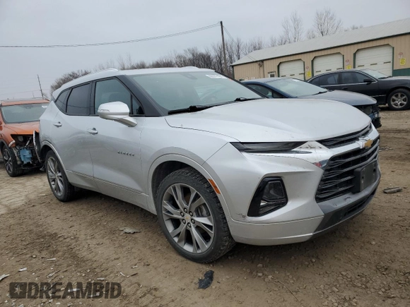 2019 Chevrolet Blazer Premier z VIN 3GNKBFRS5KS606634, wystawiony jako Copart lot #86372164 z przebiegiem 108 262 mil mil oraz Szkoda całkowita • Salvage title. Historia ofert i sprzedaży dostępna na DreamBid. Obrazek 4.
