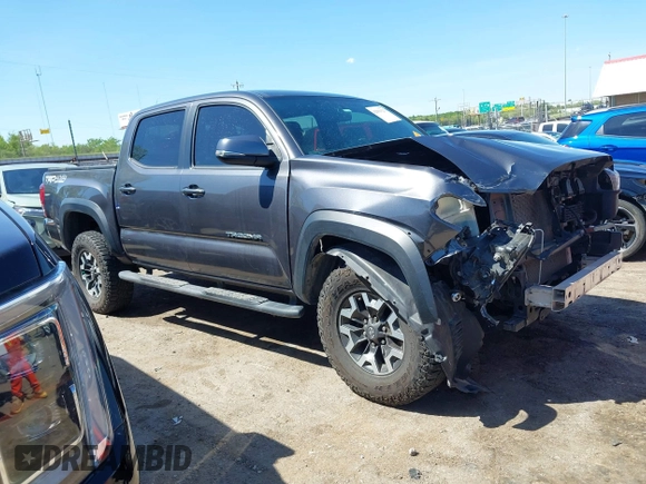 2016 Toyota Tacoma SR with VIN 5TFCZ5AN6GX032026, listed as a IAAI auction lot 42091523 with 159,259 mi miles and . Bid and sale history available at carsss.com. Image 14.