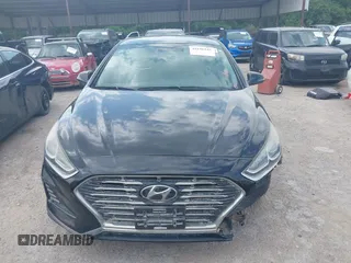 2018 Hyundai Sonata Sport with VIN 5NPE34AF4JH604405, listed as a IAAI auction lot 42156145 with 88,725 mi miles and . Bid and sale history available at carsss.com. Image 13.