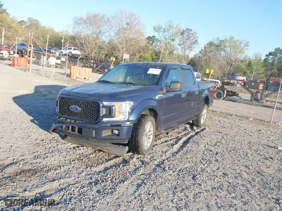 2018 Ford F-150 XL with VIN 1FTEW1CP4JFB49612, listed as a IAAI auction lot 41893808 with 199,412 mi miles. Bid and sale history available at carsss.com. Image 2.