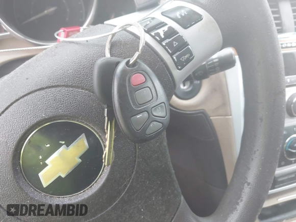 2010 Chevrolet Malibu 1LT with VIN 1G1ZC5EB2AF280291, listed as a IAAI auction lot 42198983 with 171,359 mi miles and . Bid and sale history available at DreamBid. Image 11.