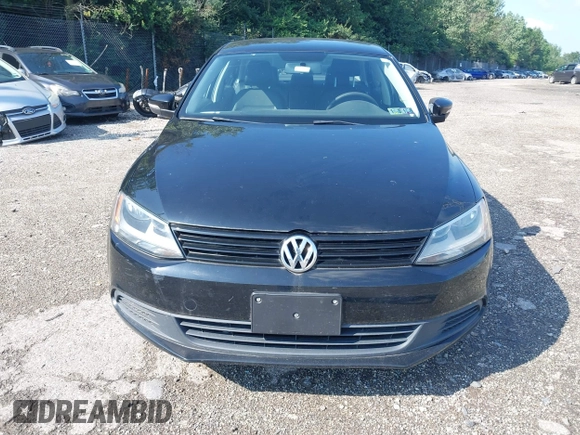 2014 Volkswagen Jetta SE with VIN 3VWD17AJ0EM393384, listed as a IAAI auction lot 42661590 with 118,385 mi miles and . Bid and sale history available at DreamBid. Image 6.