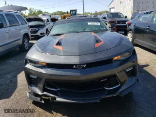 2017 Chevrolet Camaro 2SS with VIN 1G1FH3D73H0156288, listed as a Copart auction lot 70795104 with 54,983 mi miles and Salvage Title. Bid and sale history available at carsss.com. Image 5.