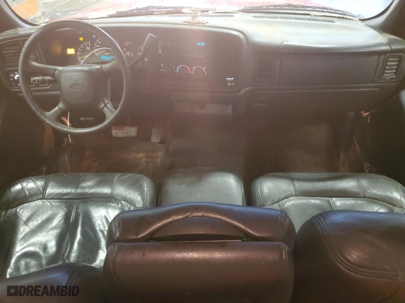 2000 Chevrolet Silverado 1500 LS with VIN 2GCEK19T1Y1152985, listed as a Copart auction lot 81964414 with 175,010 mi miles and Non Repairable. Bid and sale history available at carsss.com. Image 8.