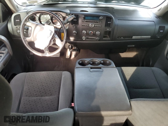 2008 Chevrolet Silverado 1500 1LT with VIN 2GCEK19J881308373, listed as a Copart auction lot 82866584 with Not Provided miles and Non Repairable. Bid and sale history available at DreamBid. Image 8.