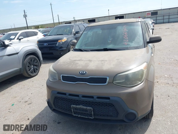 2014 Kia Soul with VIN KNDJN2A29E7111078, listed as a IAAI auction lot 42066949 with 153,923 mi miles. Bid and sale history available at carsss.com. Image 6.