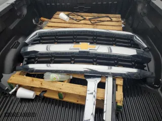 2018 Chevrolet Silverado 1500 LT with VIN 1GCVKREH1JZ382359, listed as a Copart auction lot 85260914 with 111,625 mi miles and Salvage Title. Bid and sale history available at carsss.com. Image 12.