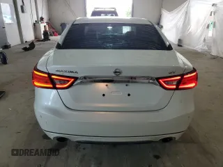 2017 Nissan Maxima SV z VIN 1N4AA6AP1HC420723, wystawiony jako Copart lot #58757085 z przebiegiem 84 714 mil mil oraz Czysty tytuł • Clean title. Historia ofert i sprzedaży dostępna na DreamBid. Obrazek 6.