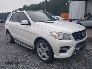 2015 Mercedes-Benz M 400 z VIN 4JGDA5GB0FA455979, wystawiony jako IAAI lot #42441695 z przebiegiem 160 502 mil mil oraz . Historia ofert i sprzedaży dostępna na DreamBid. Obrazek 1.