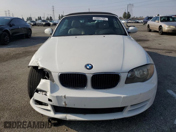 2008 BMW 1 Series 128i with VIN WBAUN13518VH79634, listed as a Copart auction lot 43091755 with 100,180 mi miles and Salvage Title. Bid and sale history available at DreamBid. Image 5.
