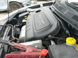 2015 Dodge Dart SXT z VIN 1C3CDFBB0FD140560, wystawiony jako IAAI lot #43320390 z przebiegiem 120 763 mil mil oraz . Historia ofert i sprzedaży dostępna na DreamBid. Obrazek 12.