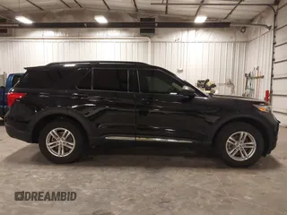 2023 Ford Explorer XLT с VIN 1FMSK8DH6PGA57530, выставлен на аукционе IAAI как лот 42190503 с пробегом 28 186 миль миль и . История ставок и продаж доступна на DreamBid. Изображение 14.